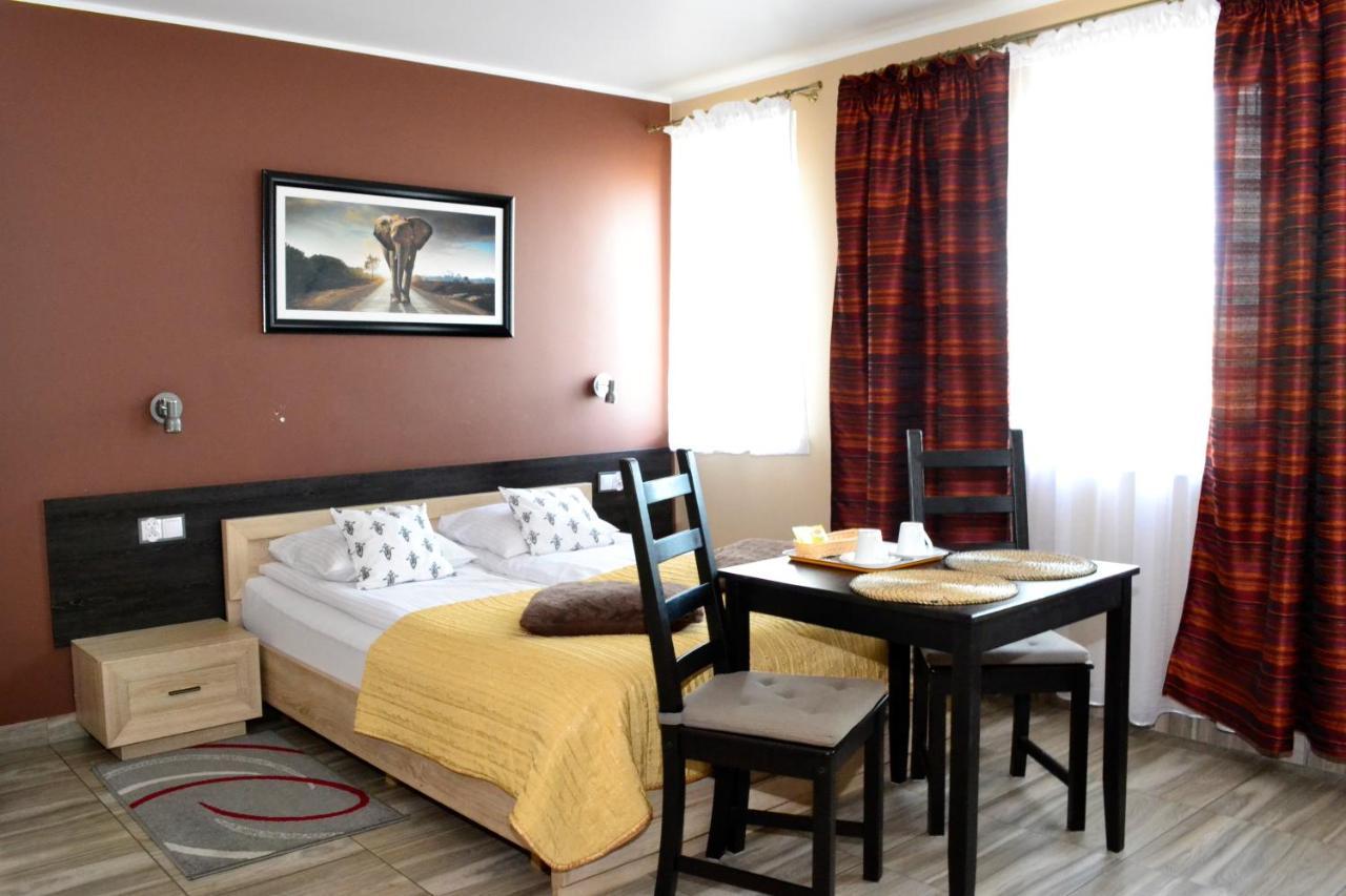 Comfort-24 Słupca Dış mekan fotoğraf
