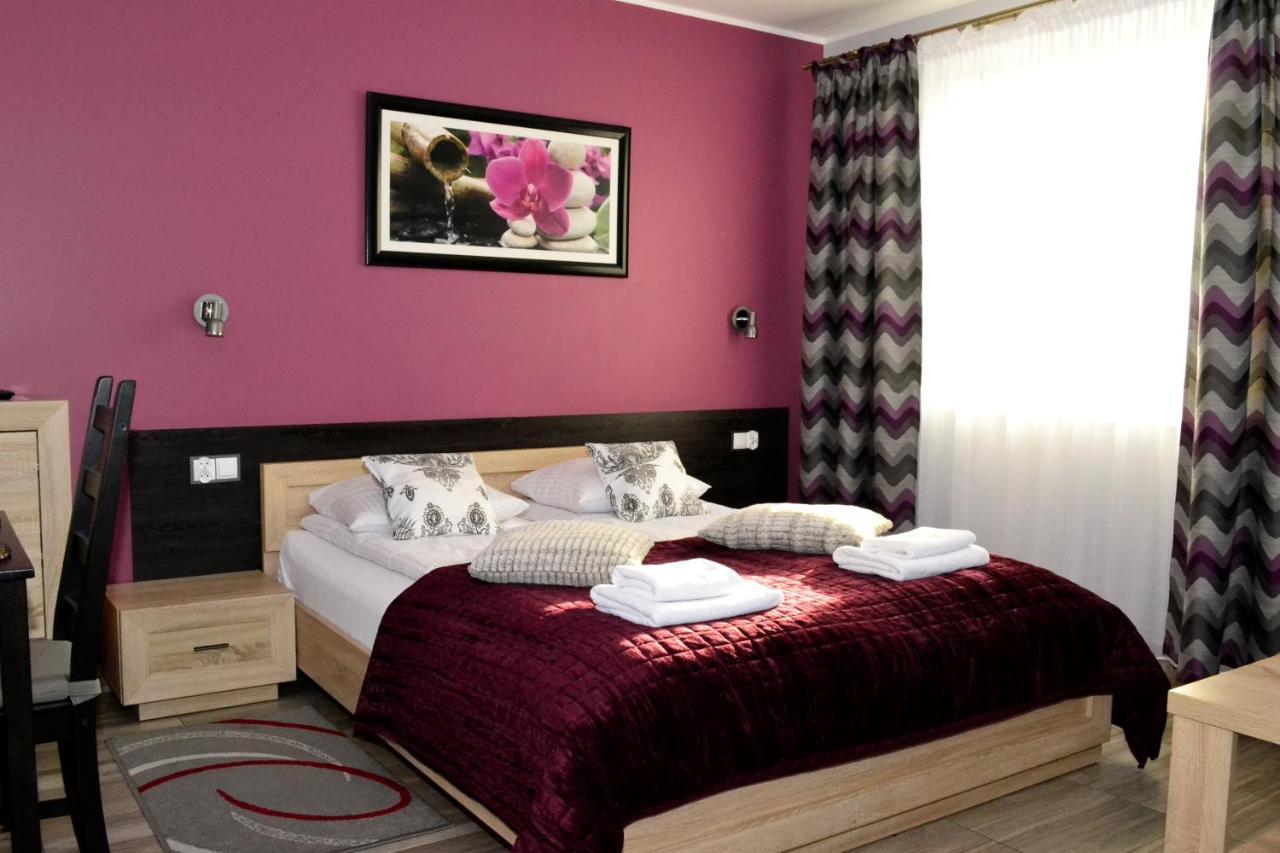Comfort-24 Słupca Dış mekan fotoğraf