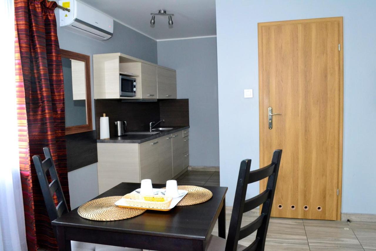 Comfort-24 Słupca Dış mekan fotoğraf