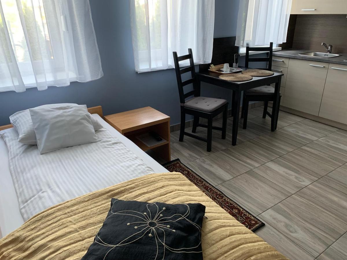 Comfort-24 Słupca Dış mekan fotoğraf